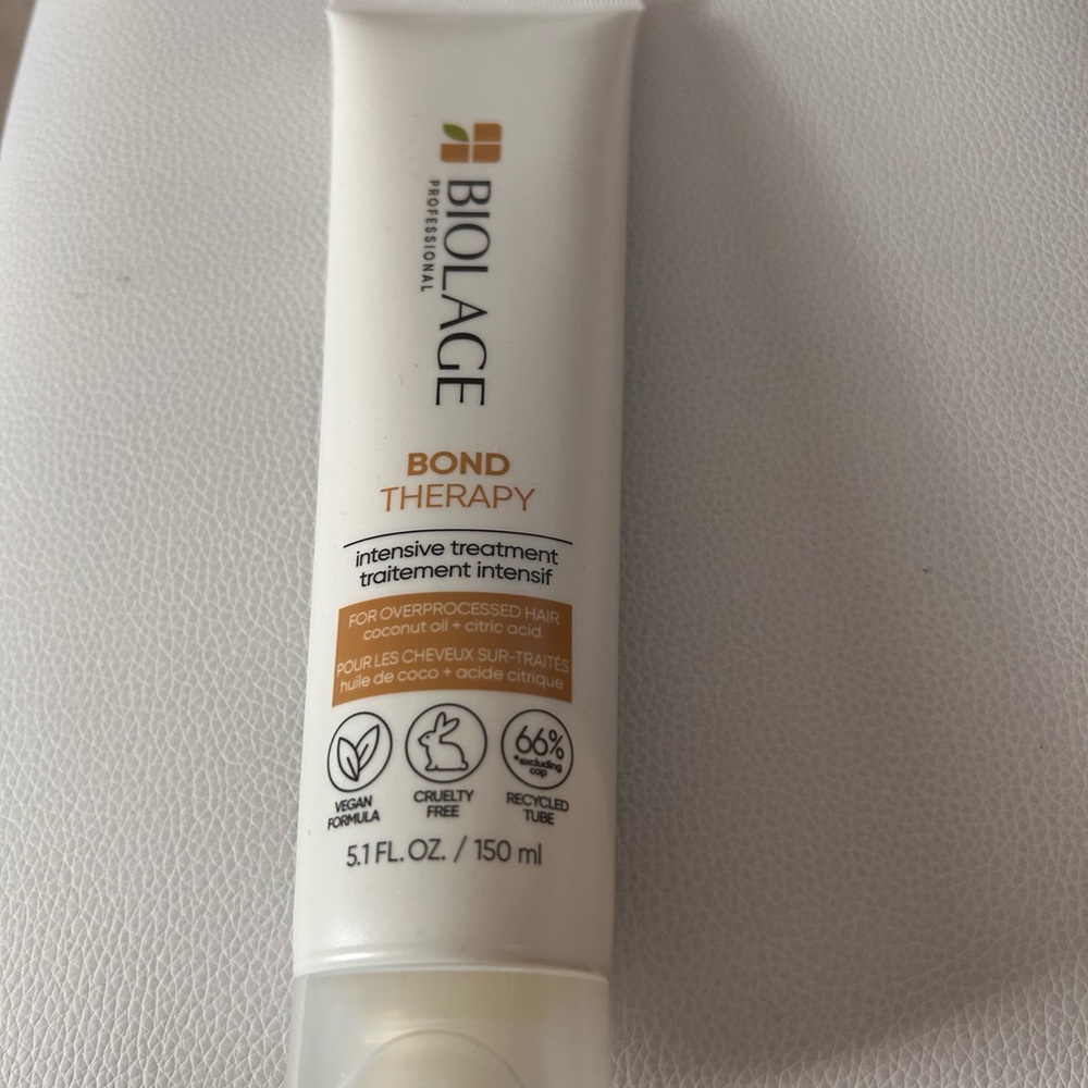 Biolage Bond Therapy Hair Treatment - White and Gold